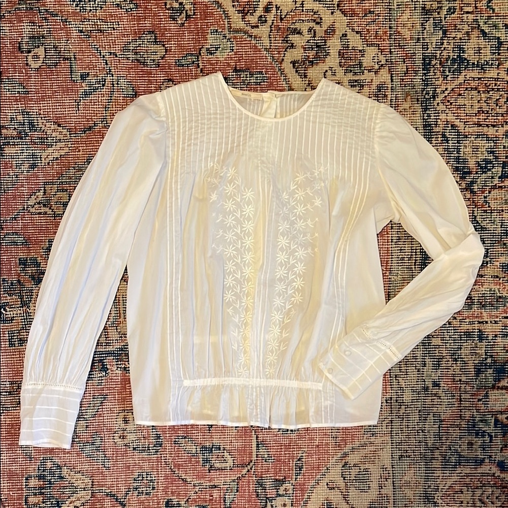 Gorgeous Sessún Pleated Embroidered Blouse